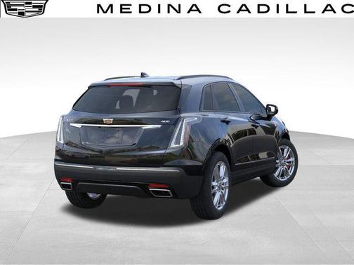 2025 Cadillac XT5 Sport