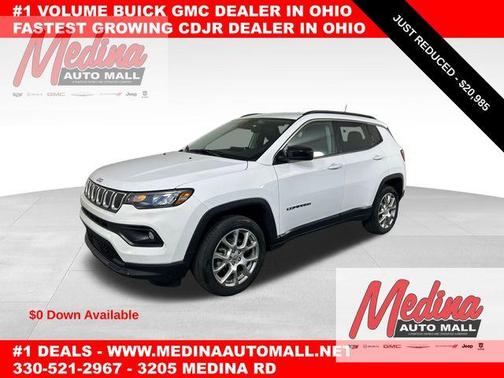 2022 Jeep Compass Latitude Lux