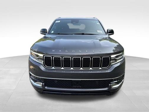 2025 Jeep Wagoneer Base