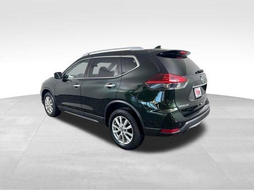 Midnight Pine Metallic 2020 Nissan Rogue SV