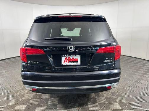 2017 Honda Pilot Elite