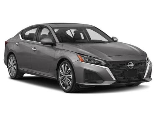 Black 2023 Nissan Altima 2.5 SL