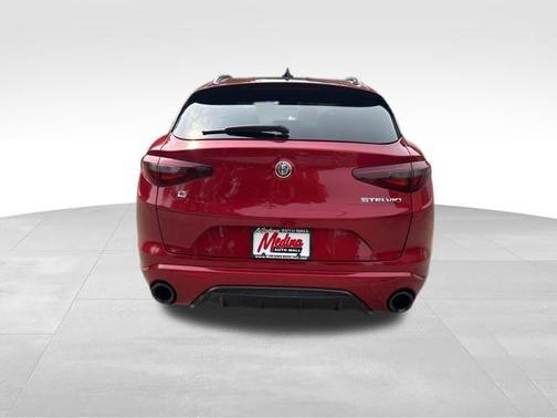 2023 Alfa Romeo Stelvio Veloce