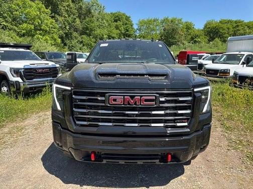 Onyx Black 2026 GMC Sierra 2500 AT4