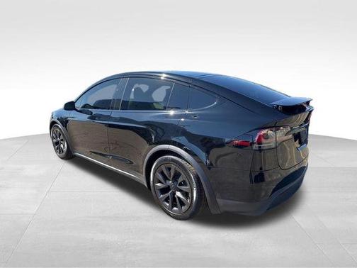 2022 Tesla Model X Plaid