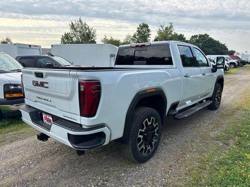Glacier White 2026 GMC Sierra 2500 Denali