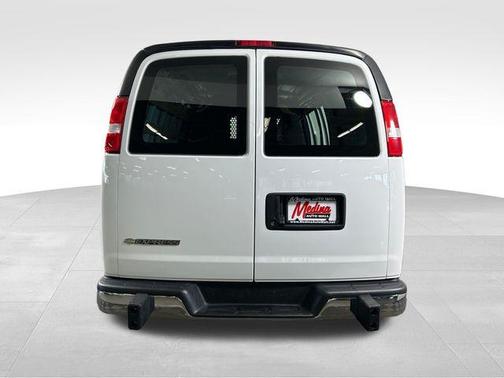 2024 Chevrolet Express 2500 Work Van