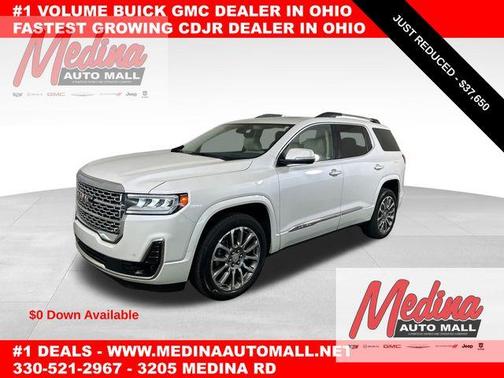 2023 GMC Acadia Denali