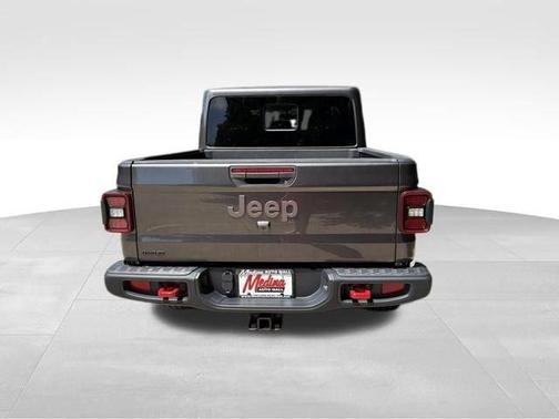 Granite Crystal Clearcoat Metallic 2021 Jeep Gladiator Rubicon