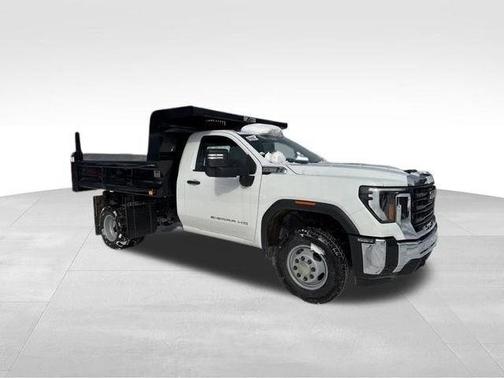 Summit White 2026 GMC Sierra 3500 Pro