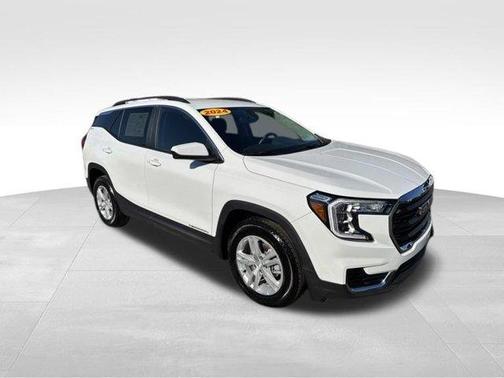 Summit White 2024 GMC Terrain SLE