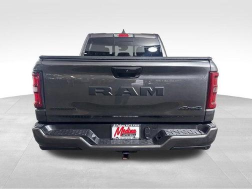 Granite Crystal Clearcoat Metallic 2025 RAM 1500 Big Horn/Lone Star