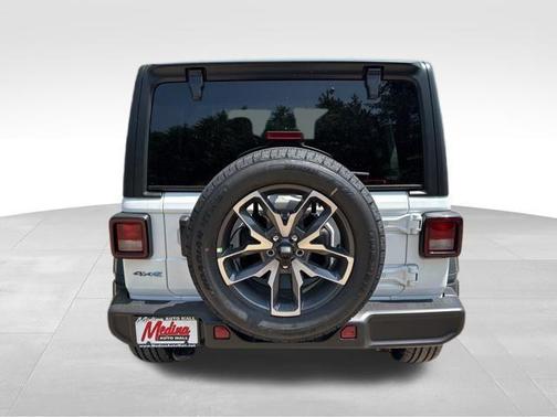 2025 Jeep Wrangler 4xe Sport