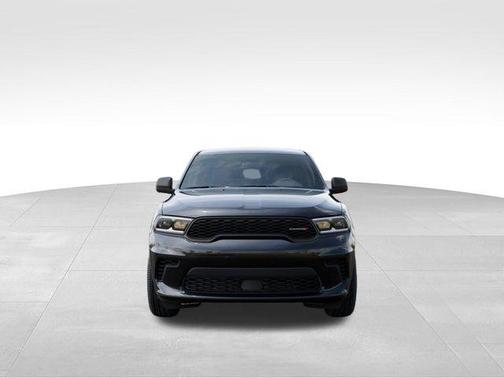 DB Black Crystal Clearcoat 2026 Dodge Durango GT