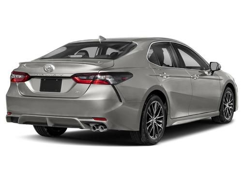 Ice Edge 2022 Toyota Camry SE