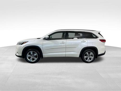 Blizzard Pearl 2017 Toyota Highlander Limited
