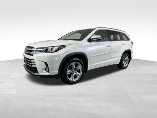 Blizzard Pearl 2017 Toyota Highlander Limited