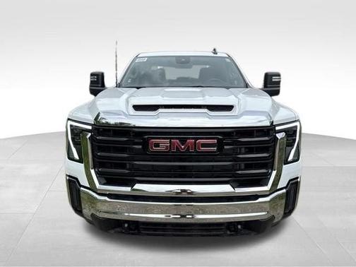 Summit White 2026 GMC Sierra 3500 Pro
