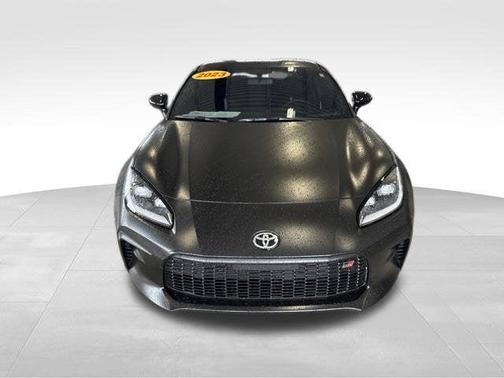Halo 2023 Toyota GR86 Premium