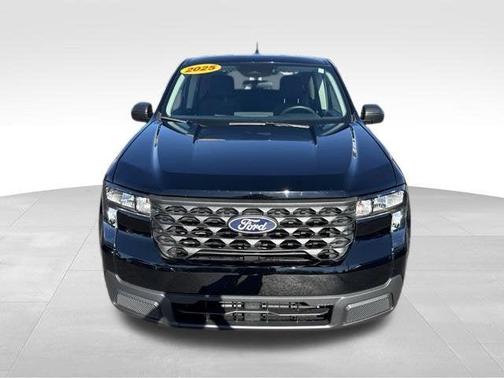 Shadow Black 2025 Ford Maverick XL