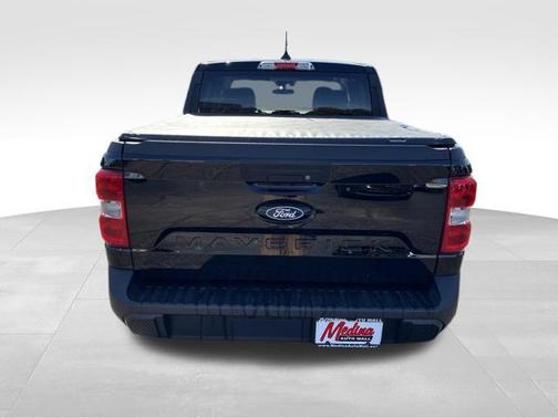 Shadow Black 2025 Ford Maverick XL