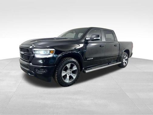 Diamond Black 2019 RAM 1500 Laramie