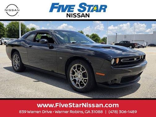 Pitch Black Clearcoat 2017 Dodge Challenger GT
