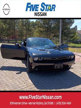 Pitch Black Clearcoat 2017 Dodge Challenger GT