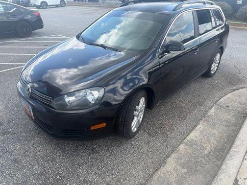 Black Uni 2013 Volkswagen Jetta SportWagen TDI