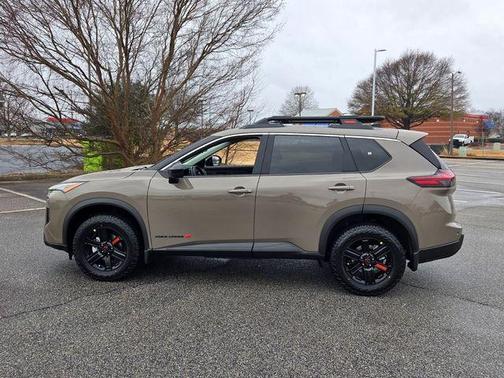 Baja Storm 2026 Nissan Rogue Rock Creek