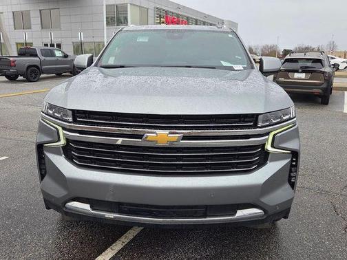 Sterling Gray Metallic 2024 Chevrolet Suburban LT