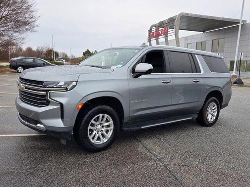 Sterling Gray Metallic 2024 Chevrolet Suburban LT