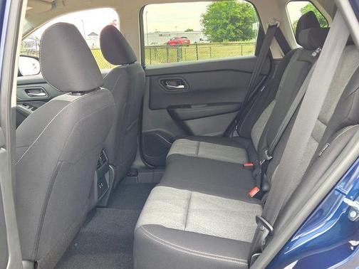Deep Ocean Blue 2026 Nissan Rogue SV