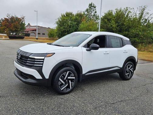 Fresh Powder 2026 Nissan Kicks SV