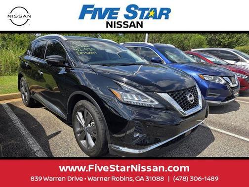 Black 2024 Nissan Murano Platinum