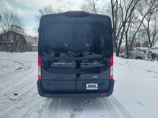 2024 Ford Transit-350 XLT