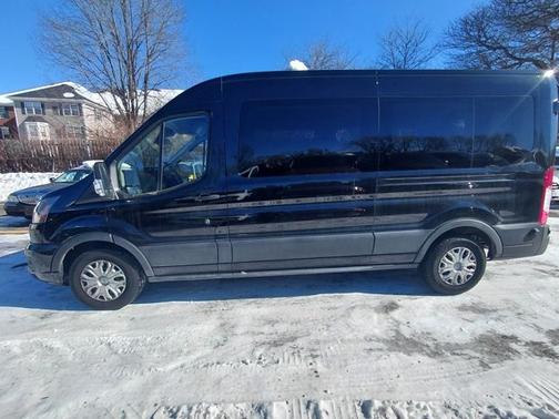 2024 Ford Transit-350 XLT