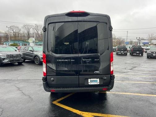 AGATE BLACK METALLIC 2024 Ford Transit-350 XLT