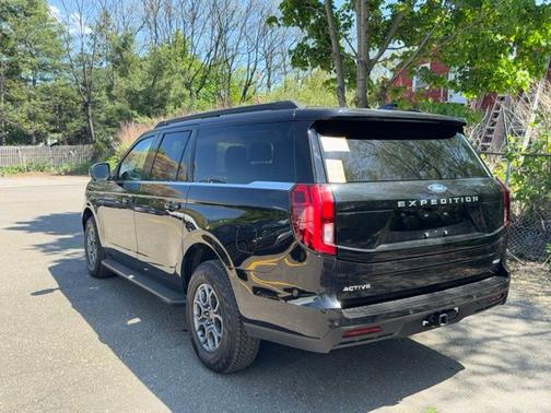 AGATE BLACK METALLIC 2025 Ford Expedition Max ACTIVE