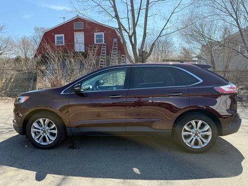 BURGUNDY VELVET MET TINT CC 2023 Ford Edge TITANIUM