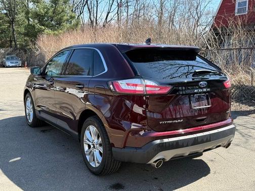 BURGUNDY VELVET MET TINT CC 2023 Ford Edge TITANIUM