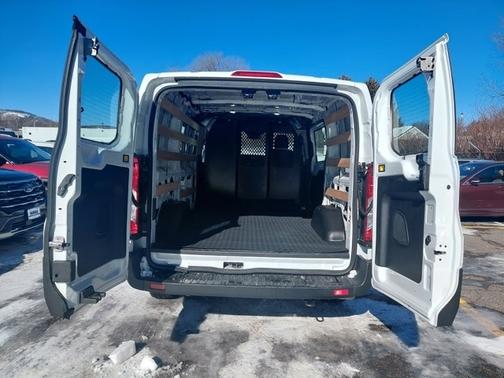 2024 Ford Transit-250 BASE