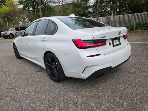 Alpine White 2022 BMW 330 330I XDRIVE
