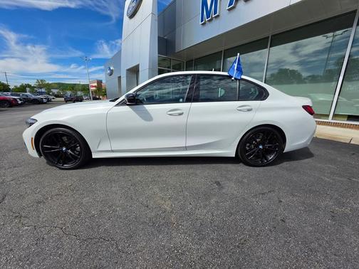 Alpine White 2022 BMW 330 330I XDRIVE