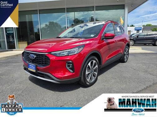 RAPID RED MET TINTED CC 2023 Ford Escape PLATINUM