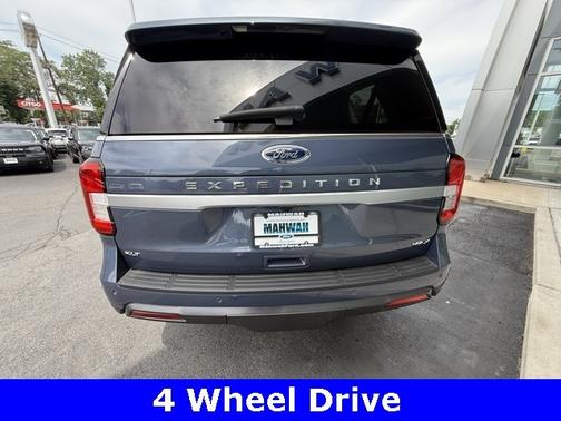 2022 Ford Expedition XLT