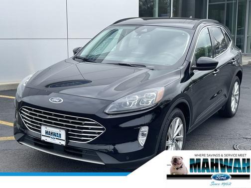 2021 Ford Edge TITANIUM
