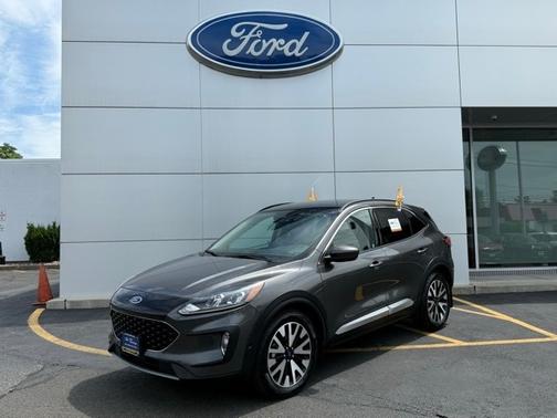 2020 Ford Escape SEL