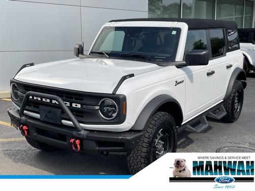 2023 Ford Bronco BLACK DIAMOND