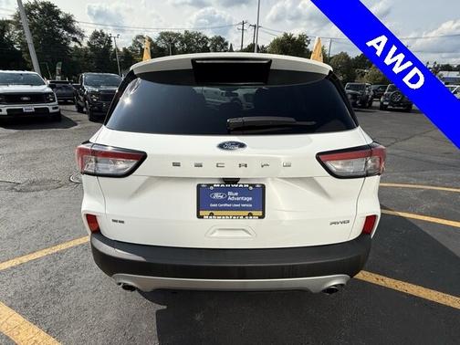 2022 Ford Escape SE